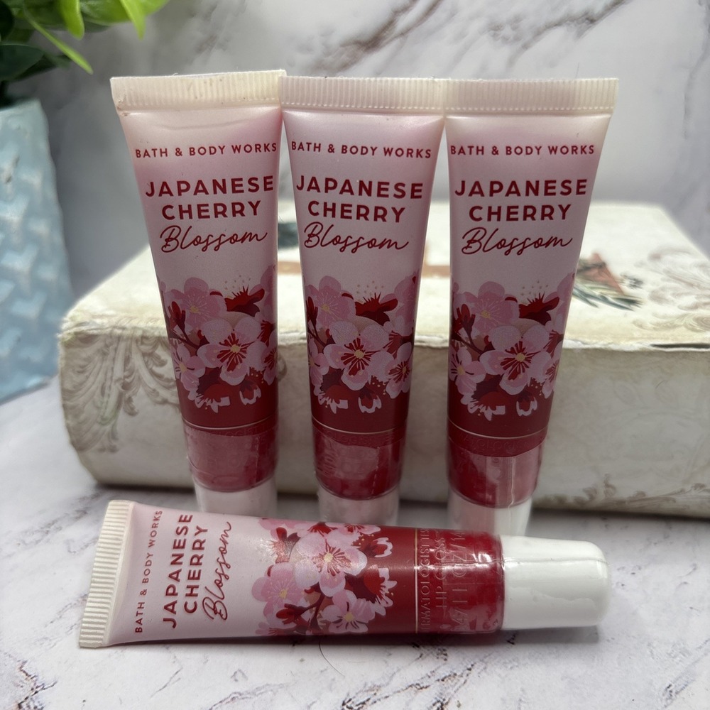 Bath & Body Works Japanese Cherry Blossom Lip Gloss 4 Pack 0.47 oz New Sealed
